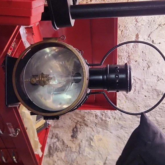 Unger Vintage Black and Gold Lantern. - Picture 7 of 8